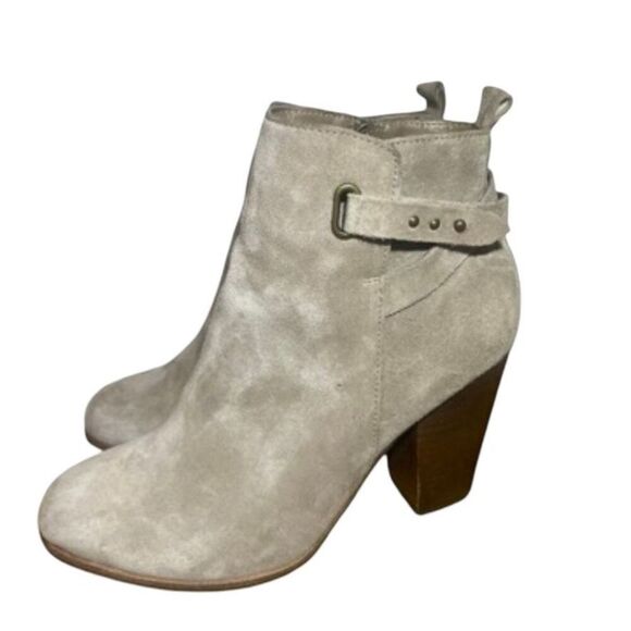 Michael KORS Shannon Booties - Picture 1 of 9